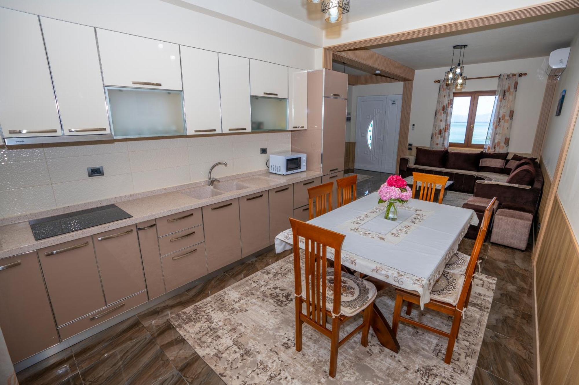 Xhuli Guesthouse Shkodër Eksteriør bilde